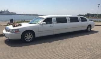 Прокат лимузинов Lincoln Town Car