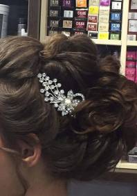 Стилист-визажист Салон красоты Голливуд